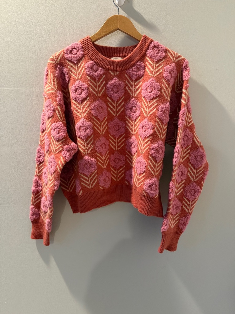 Dreamers Rust-Pink Floral Crewneck Sweater